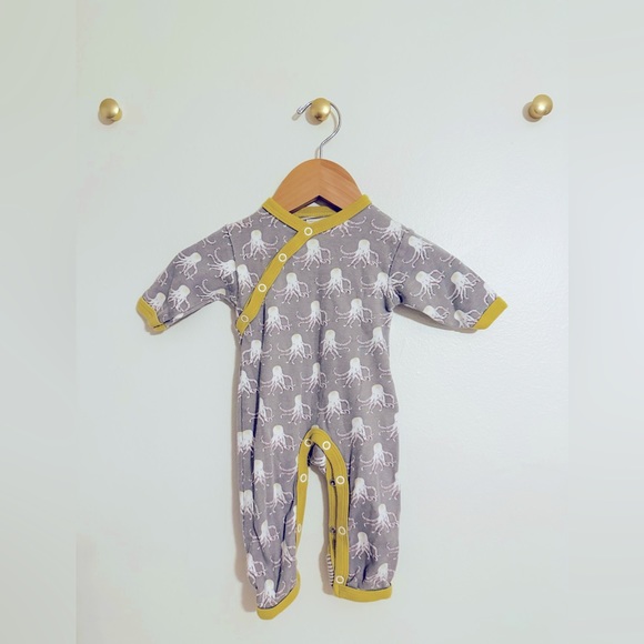 Organic Cotton Snap Onsie - Picture 1 of 3